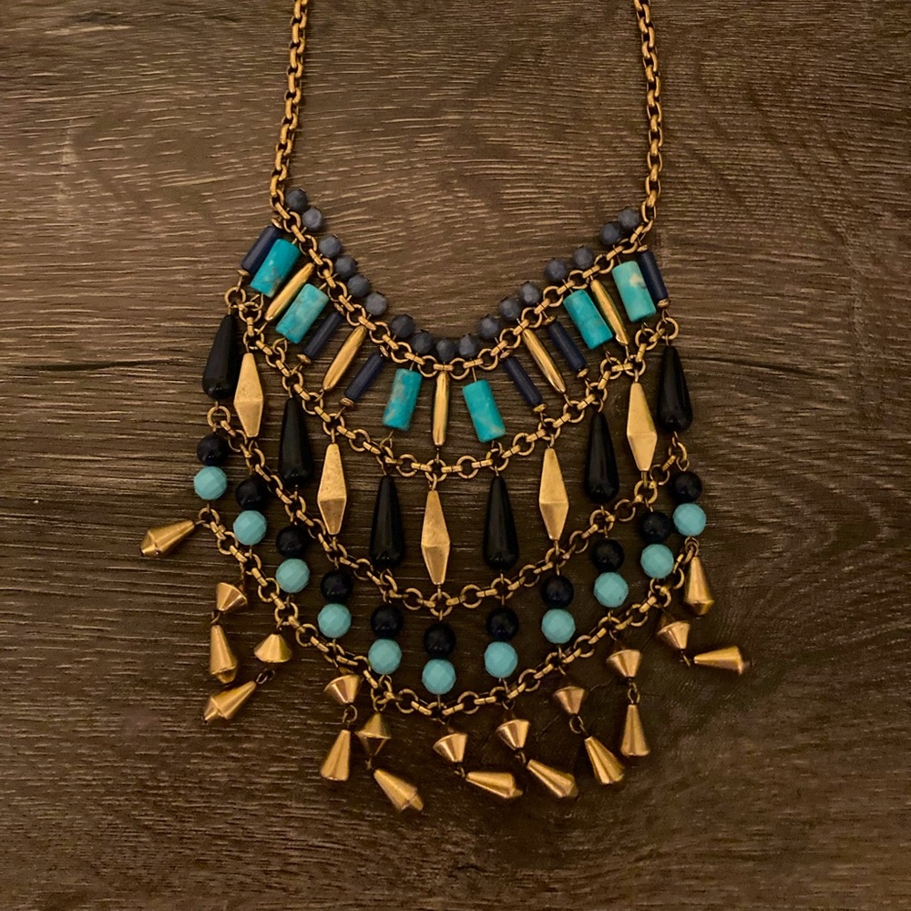 Stella & Dot bib necklace